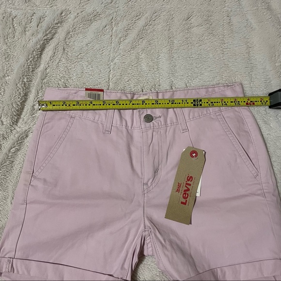 NWT Levi’s Classic Shorts / Size 27 - Picture 4 of 5